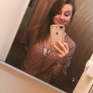 Meet your Posher, Janna lyn